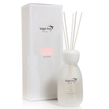 Lade das Bild in den Galerie-Viewer, Vogel Frei Reed Diffuser Set - Raumduft - in 14 Düften 220ml