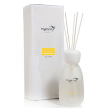 Lade das Bild in den Galerie-Viewer, Vogel Frei Reed Diffuser Set - Raumduft - in 14 Düften 220ml